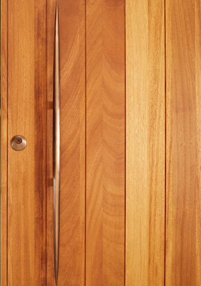 javelin bronze door portrait